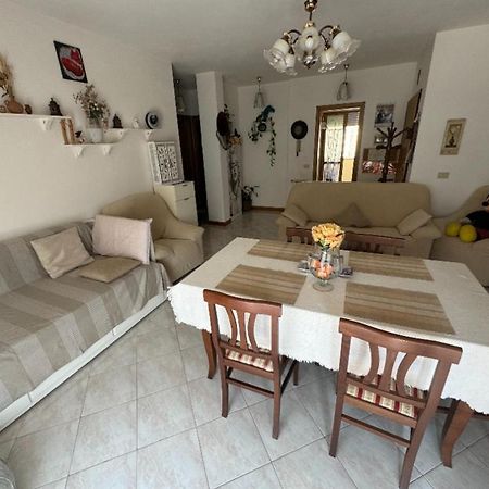 Bellissima Stanza Con Parcheggio Gratuito Apartment Cinquale Ngoại thất bức ảnh